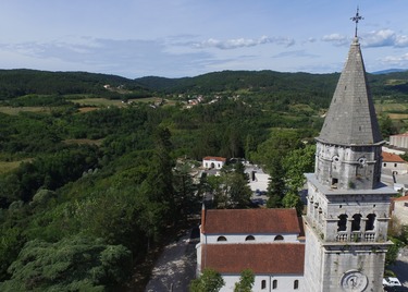 Sanacija potpornih zidova na groblju "Moj mir"  u Pazinu